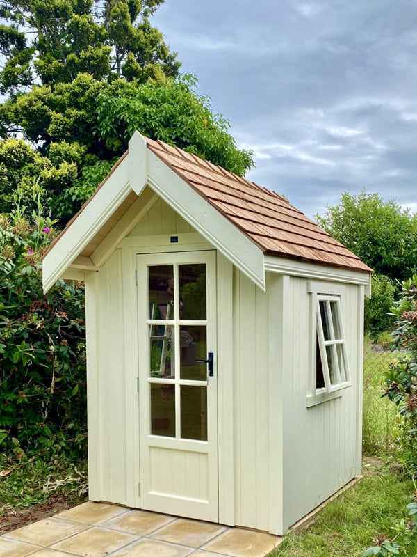 The Chalet - Luxury Shed - The Cosy Shed Co. - Luxury Shed - 5 x 4 / Black Felt Shingle